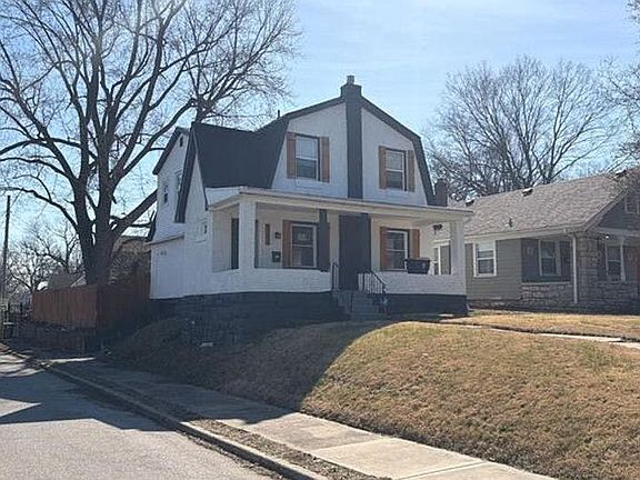3rd image of 6101 Swope Pkwy