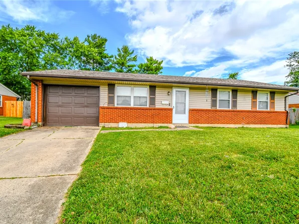 741 Homeway Dr, New Lebanon, OH 45345