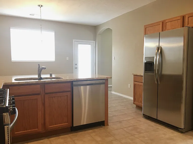 1941 Cortina Loop SE — Photo 6
