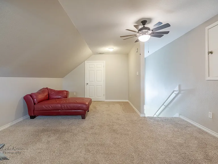 6670 Picadilly St — Photo 29