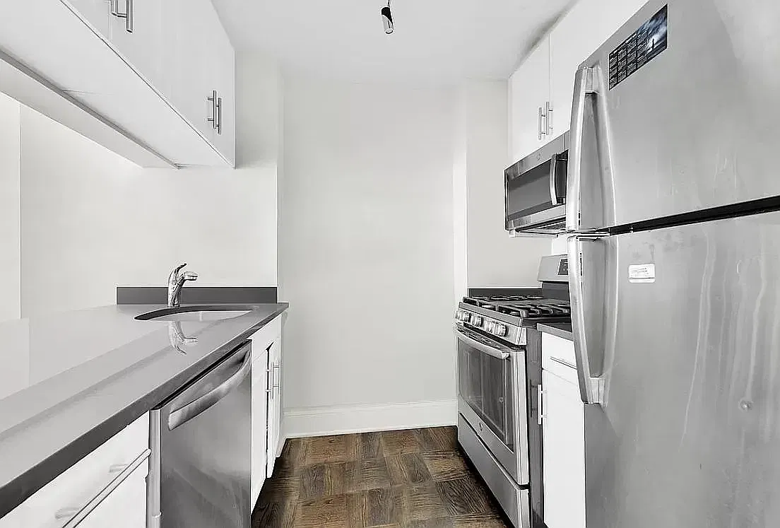 500A East 87th Street — Photo 4