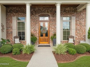 106 Keelingwood Ln, Lafayette, LA 70507
