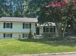 2806 Pioneer Ct, Atlanta, GA 30341