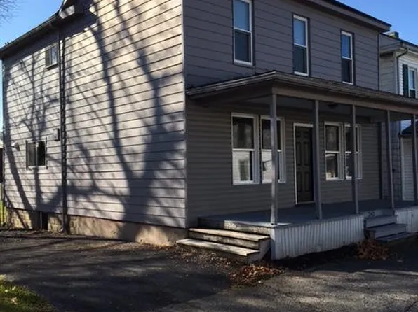 342 S Wayne St, Lewistown, PA 17044