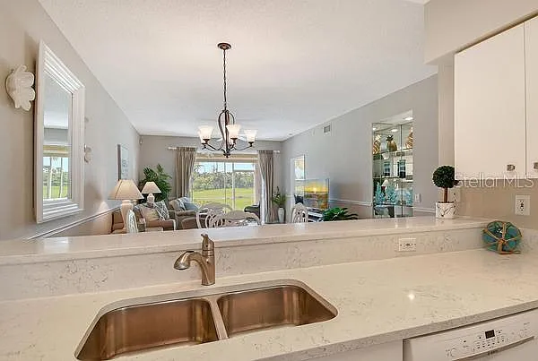 9641 Castle Point Dr #1215 — Photo 8