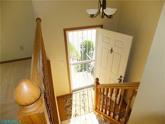 2nd image of 1034 Crosshaven Ct