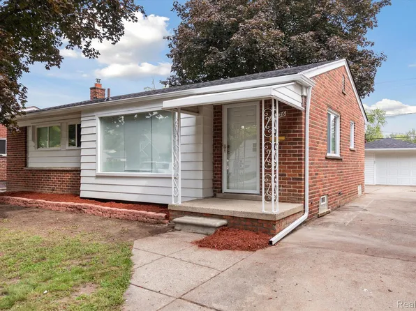 18676 Delaware Ave, Redford, MI 48240