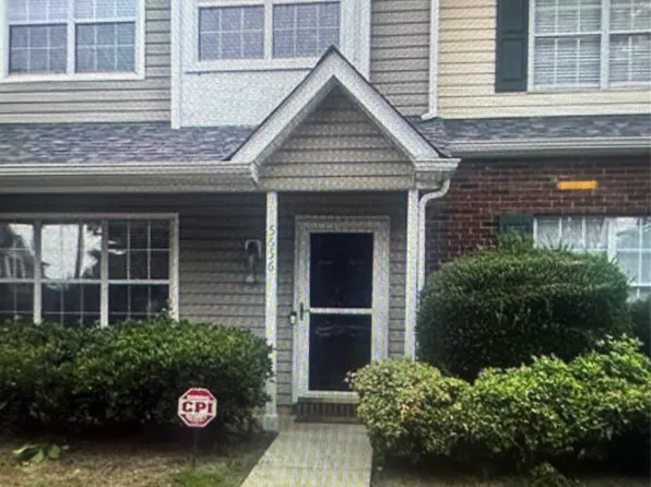 5656 Prescott Ct, Charlotte, NC 28269