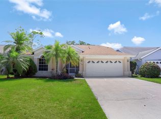 6782 Berwick Pl, Naples, FL 34104