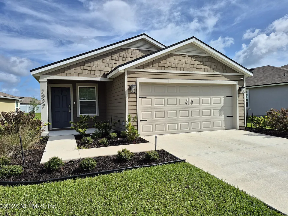 2537 Oak Stream Dr