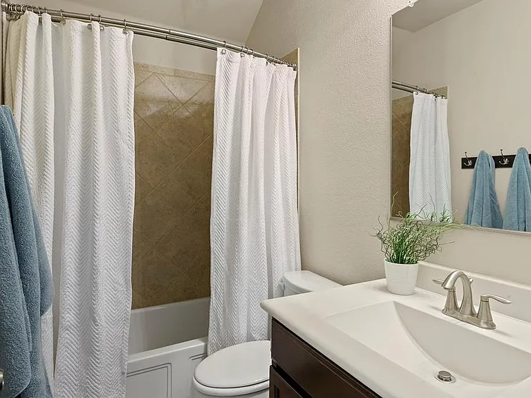 16609 Amistad Ave — Photo 25