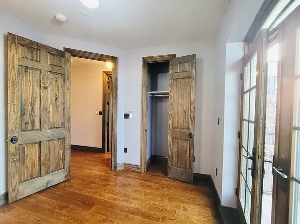 311 Melrose Street image 4 of 16