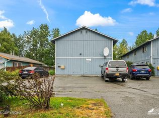 917 E 45th Ct, Anchorage, AK 99503