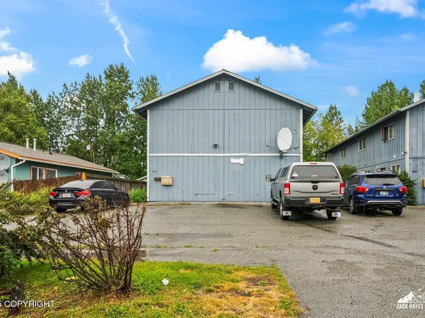 917 E 45th Ct, Anchorage, AK 99503