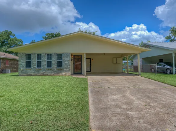 1913 Orbit Dr, Bossier City, LA 71112