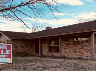 935 N Maple St, Muenster, TX 76252