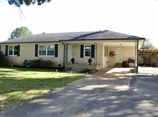 257 Pleasant Hill Rd, Humboldt, TN 38343