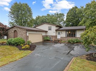 1678 N Orchard Rd NE, Bolivar, OH 44612