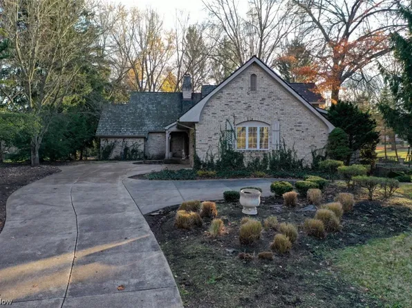 410 47th St NW, Canton, OH 44709