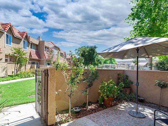 3rd image of 17928 River Cir APT 4