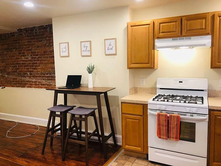 264 S 21st St #GF — Photo 12