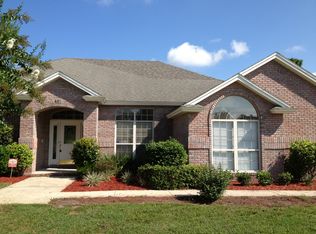 10031 Pebble Ridge Dr N, Jacksonville, FL 32220