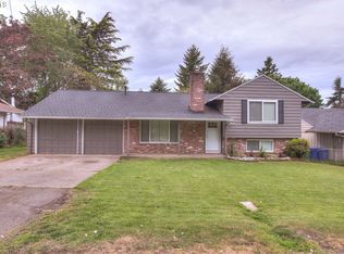1217 SE 212th Ave, Gresham, OR 97030