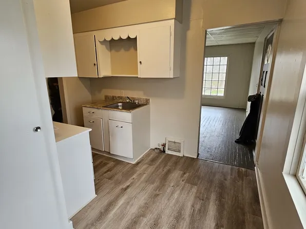 236 3rd St, Youngstown, OH 44515