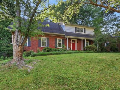 1056 Cantering Rd, High Point, NC, 27262