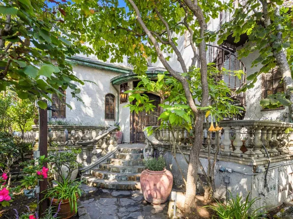 1300 Paloma Ave, Burlingame, CA 94010