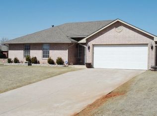 1211 Northern Hills Rd, Norman, OK 73071