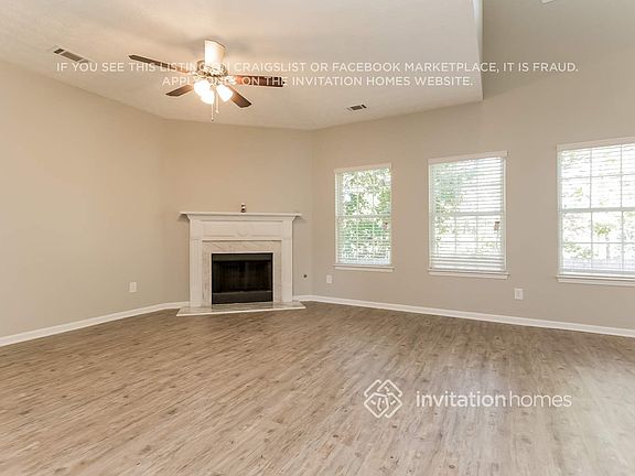 3rd image of 460 Hulan Way