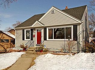 1949 Saunders Ave, Saint Paul, MN 55116