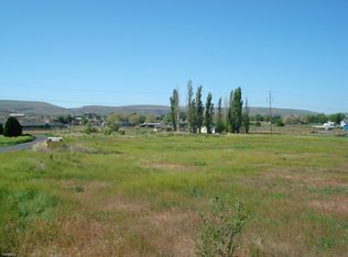 Nna Schlagel Rd, Yakima, WA 98901
