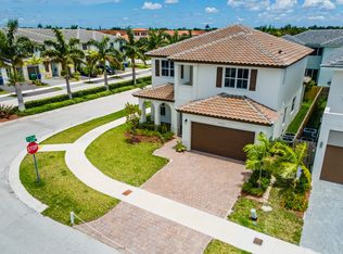 15293 SW 176th Ter, Miami, FL 33187