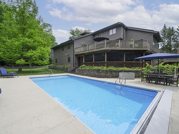 2nd image of 7395 Desert Springs Ct