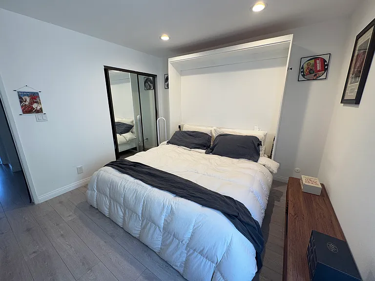 1900 Vine St #303 — Photo 12