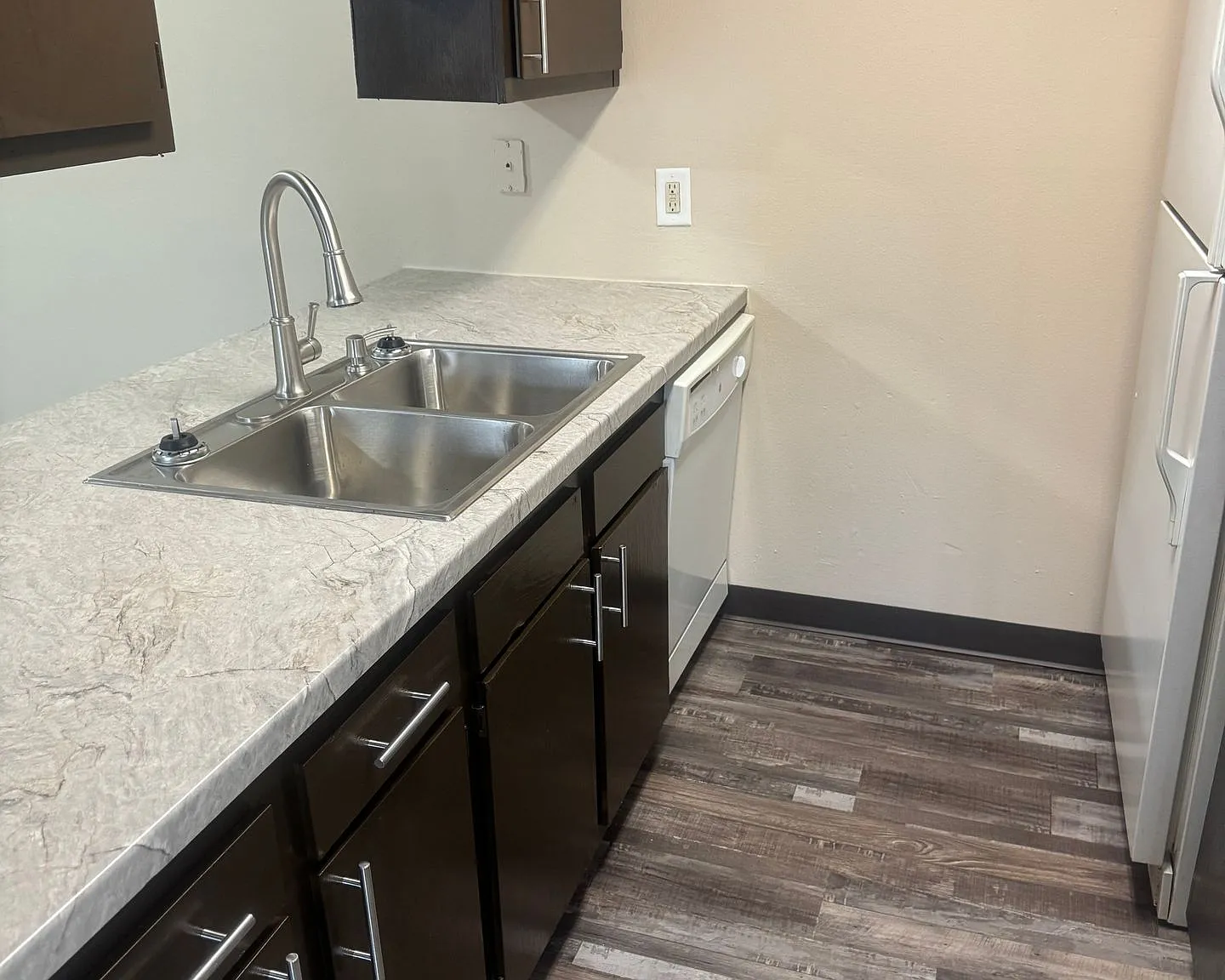 5201 S Union Street First Month $500 Off With September 1st Move In! — Photo 4