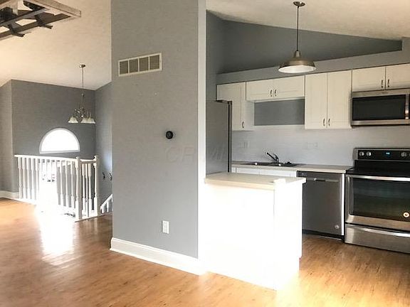 3rd image of 3762 Tanager Dr