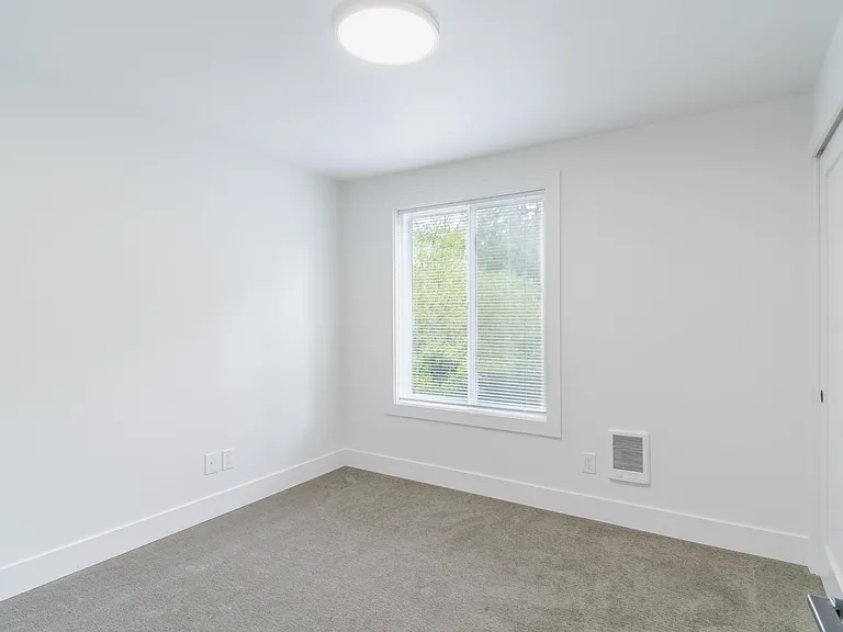 4100 Lake Washington Blvd N #D104 — Photo 17