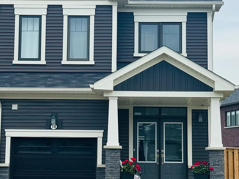 10 Ellis Ave — Photo 3