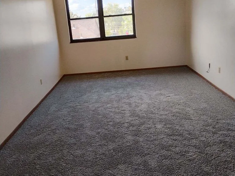 930 Punta Gorda Ave — Photo 2