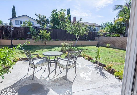 3rd image of 24872 Overland Dr