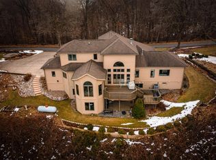 33486 Aerie Heights Ln, La Crescent, MN 55947