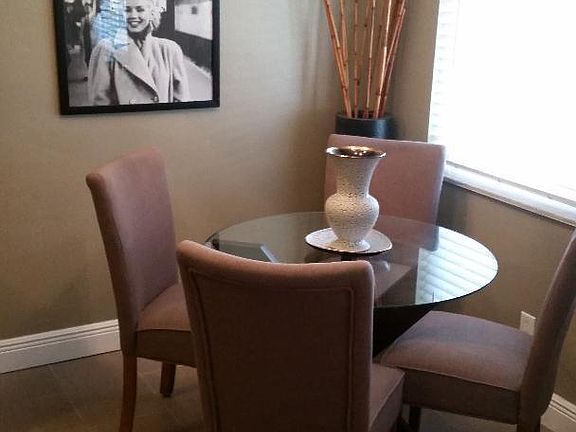 5th image of 819 NE 23rd Dr APT 3