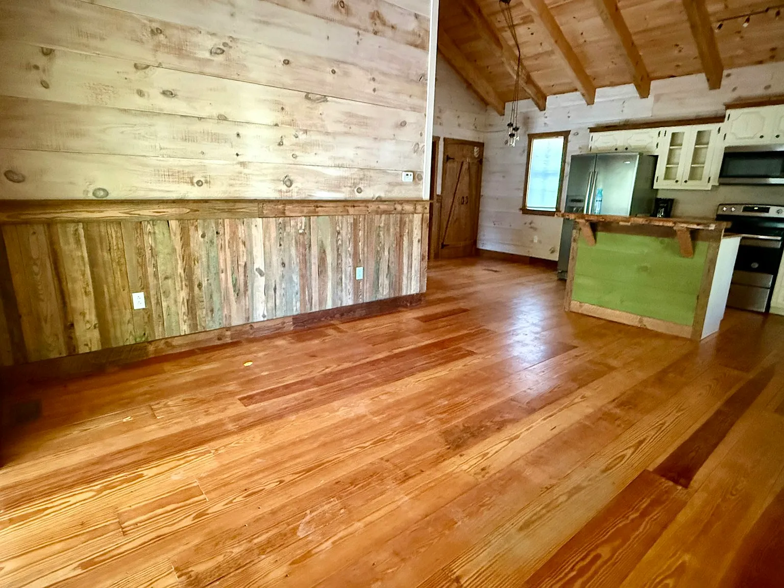 3116 Alenes Dr, Unit Cabin — Photo 3