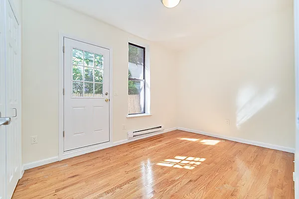 Rented by Living New York | media 29