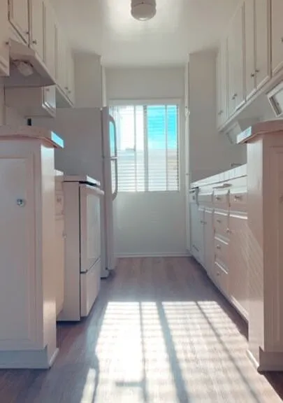1420 S Oakhurst Dr #210 — Photo 8