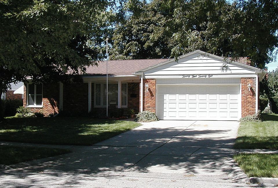 1st image of 2521 Dunbar Dr