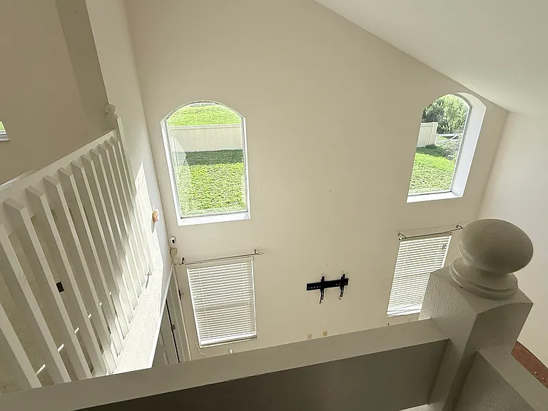 4319 Balmoral Ct — Photo 12